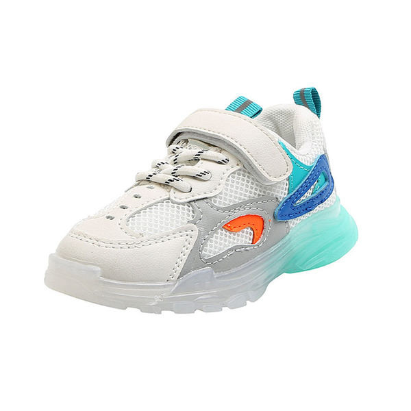 Μοντέρνα παιδικά αθλητικά παπούτσια σε τρία χρώματα για κορίτσια και αγόρια
