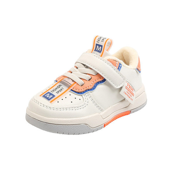 Novi model dječjih tenisica sa mekom podstavom za djevojčice