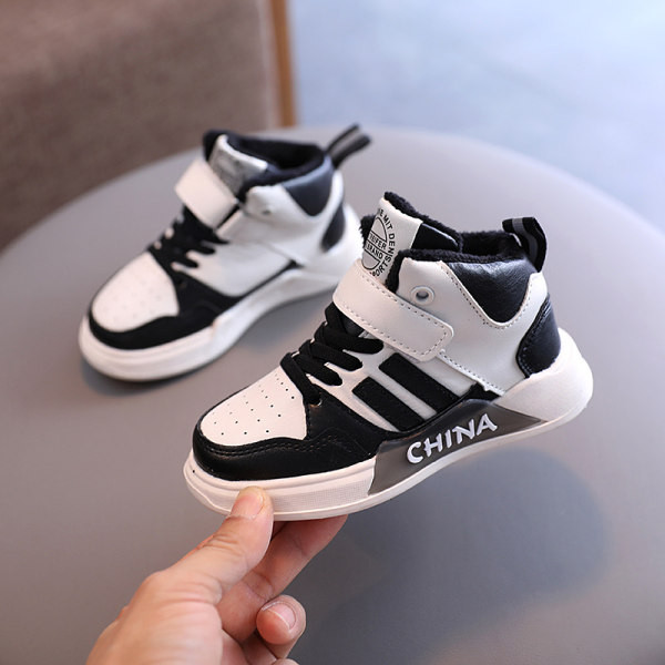 Νέο μοντέλο παιδικά αθλητικά παπούτσια από δέρμα faux για κορίτσια