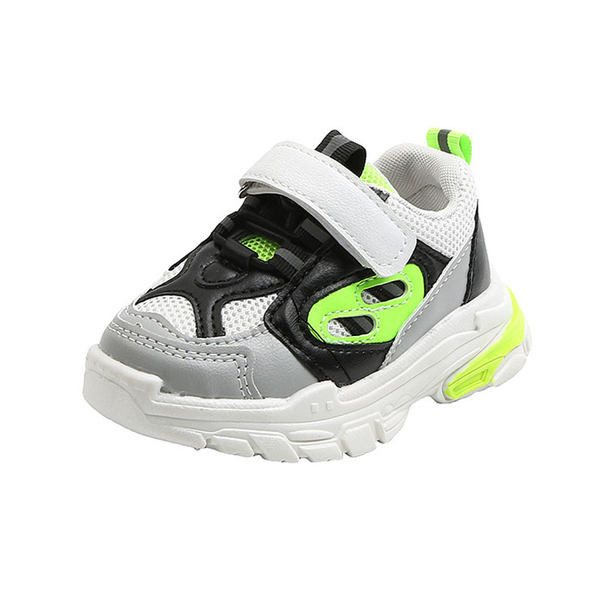 Παιδικά αθλητικά παπούτσια - για κορίτσια και αγόρια