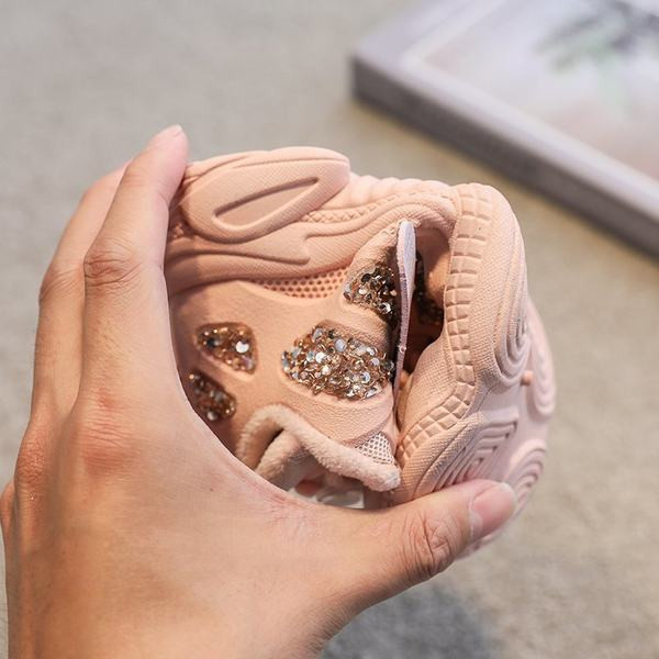 Modernūs sportbačiai mergaitėms iš dirbtinės odos su blizgiomis dalelėmis