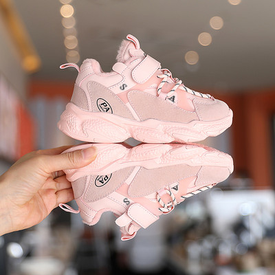 Νέο μοντέλο παιδικά αθλητικά παπούτσια με τραχιά σόλα και κορδόνια