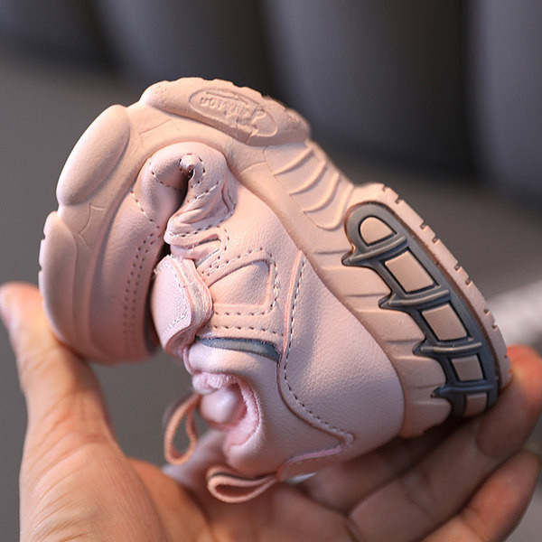 Adidași pentru copii cu căptușeală caldă, autocolante și cravate