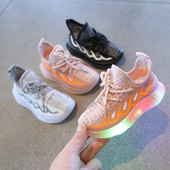 Φωτεινά παιδικά αθλητικά παπούτσια για κορίτσια και αγόρια