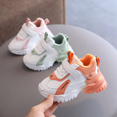 Jauns bērnu kedu modelis no eko ādas ar uzlīmēm meitenēm