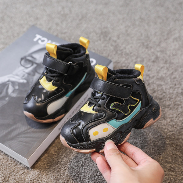 Novi model dječjih visokih tenisica s mekom postavom