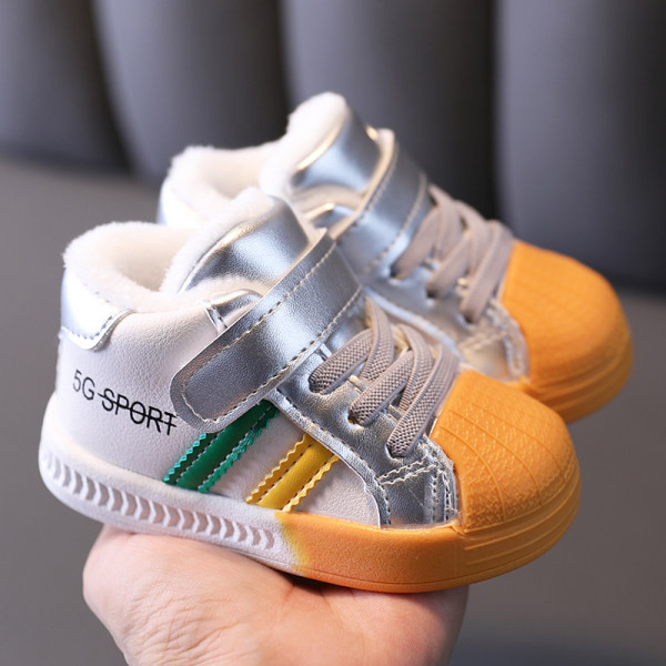 Adidași pentru copii cu căptușeală caldă în trei culori