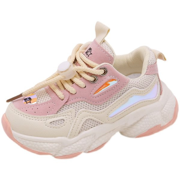 Novi model proljetnih tenisica sa vezicama i grubim đonom