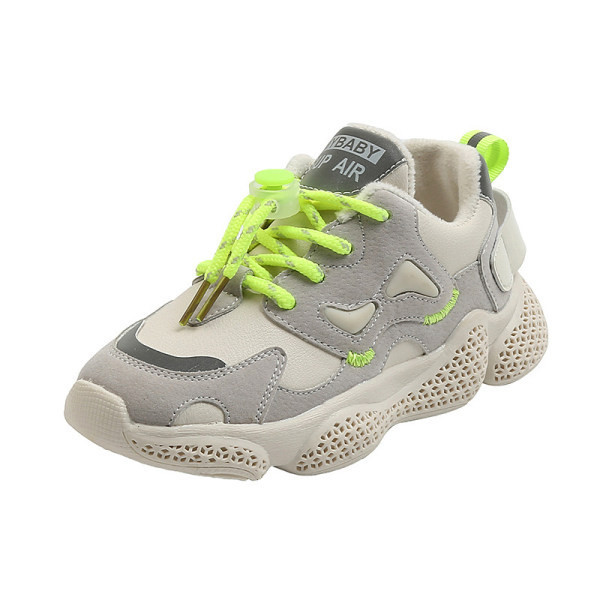 Model nou de adidași cu șireturi pentru fete și băieți