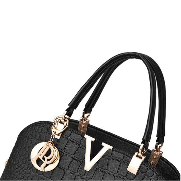 Дамска чанта Amanda Black