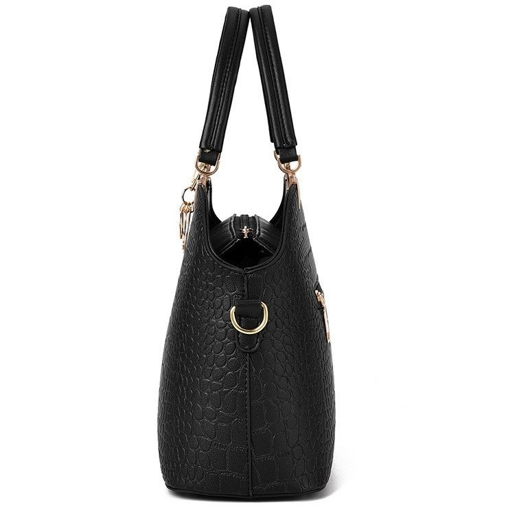 Дамска чанта Amanda Black