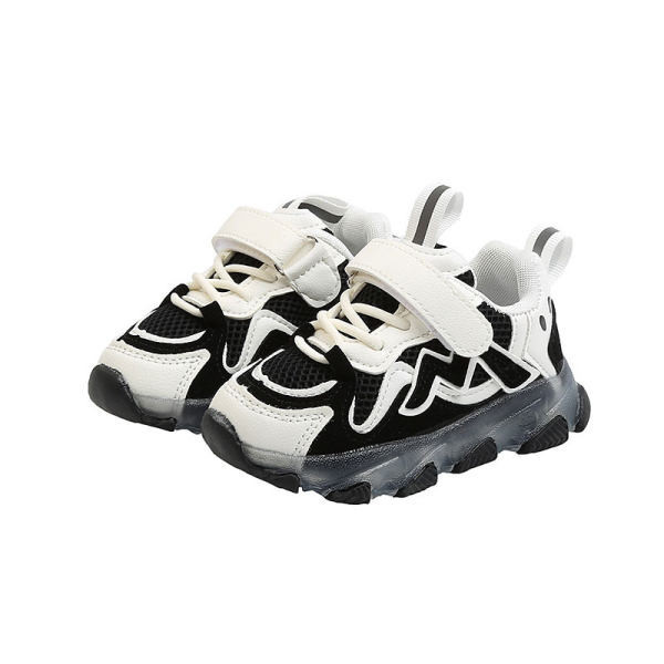 Adidași casual pentru copii cu autocolante și talpă luminoasă