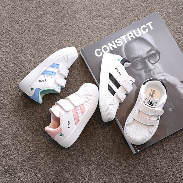 Vaikiški sportbačiai iš eko odos naujo modelio su velcro lipduku