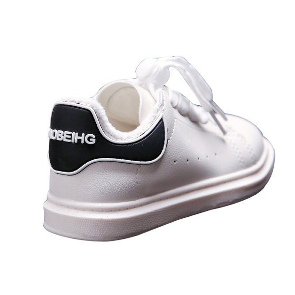 Paprasti sportbačiai iš eko odos mergaitėms ir berniukams