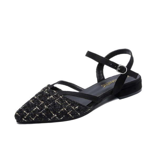 Šiljati model ženskih sandala s remenom