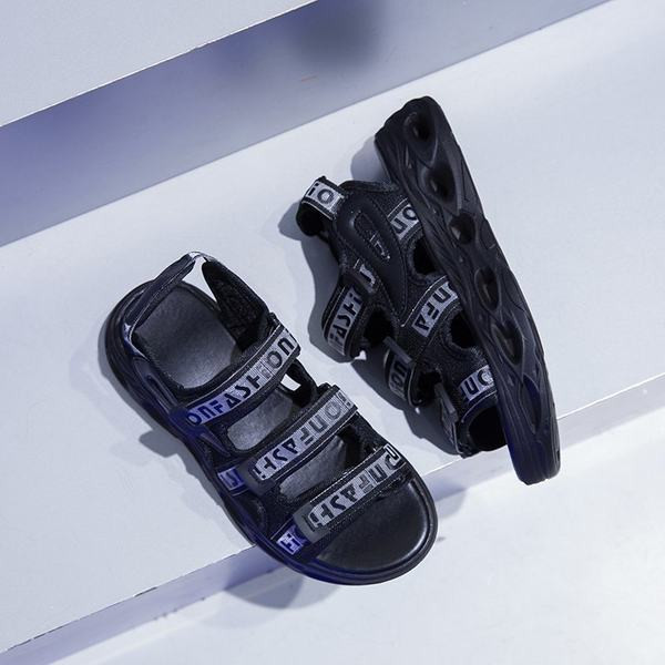 Laisvalaikio moteriškos basutės su velcro užsegimu