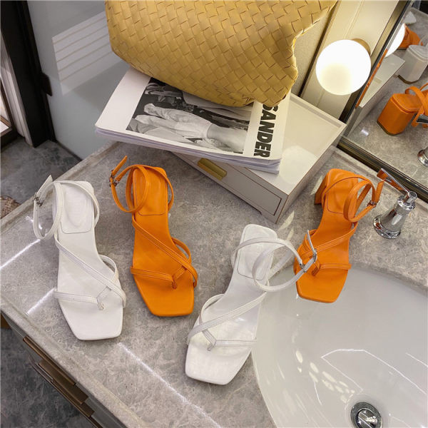 Ležerne ženske kožne sandale s debelom petom