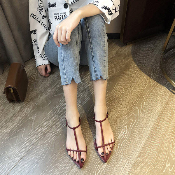 Ležerne ženske kožne sandale s remenčićima