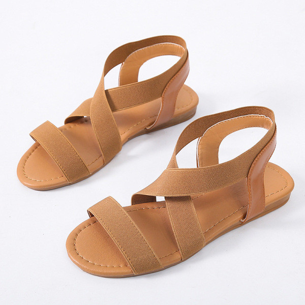 Ležerne sandale s elastičnim remenom