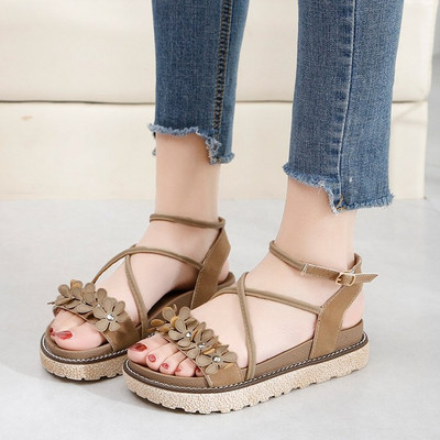 Ležerne ženske sandale sa cvjetićima i platformom od 4 cm