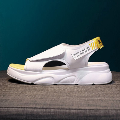 Ležerne ženske sandale sa natpisima