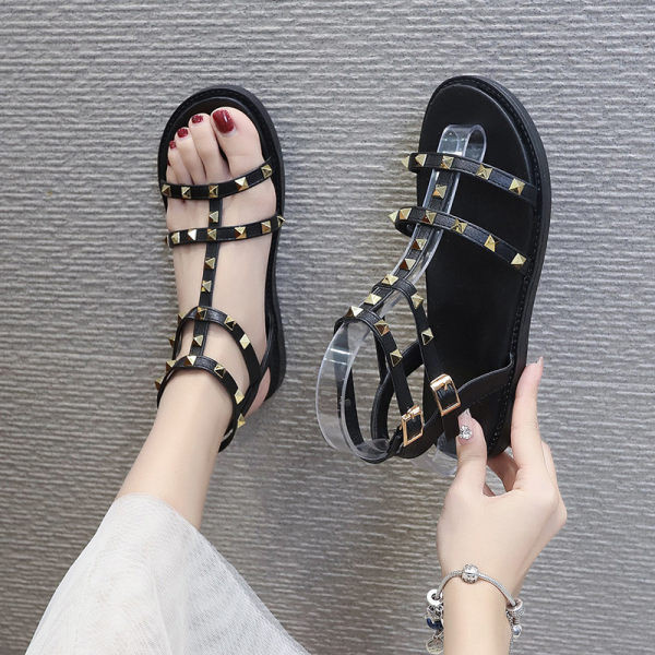 Moderne ženske sandale s ušicama i remenom