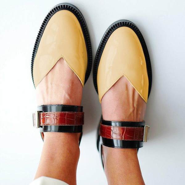 Modernus smailus basučių modelis pagamintas iš eko odos su sagtimi