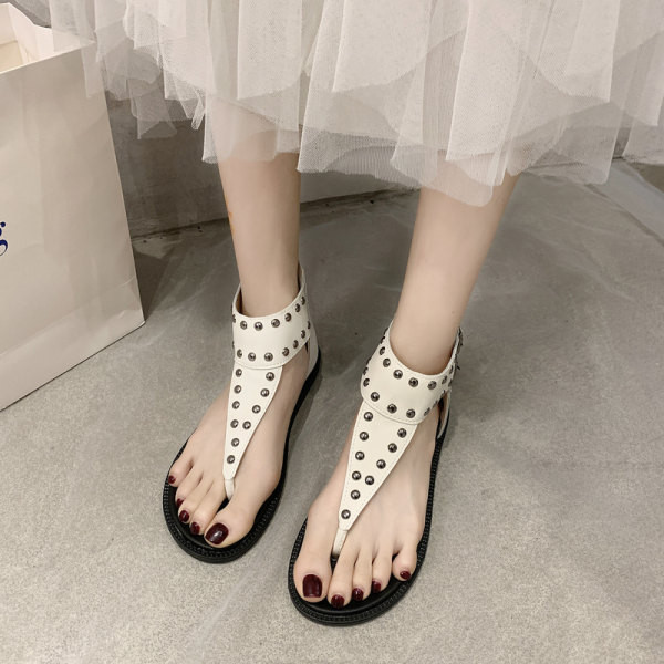 Sandale casual dama din imitatie de piele cu elemente metalice