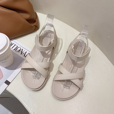 Novi model ženskih kožnih sandala sa ravnim đonom u bež i crnoj boji