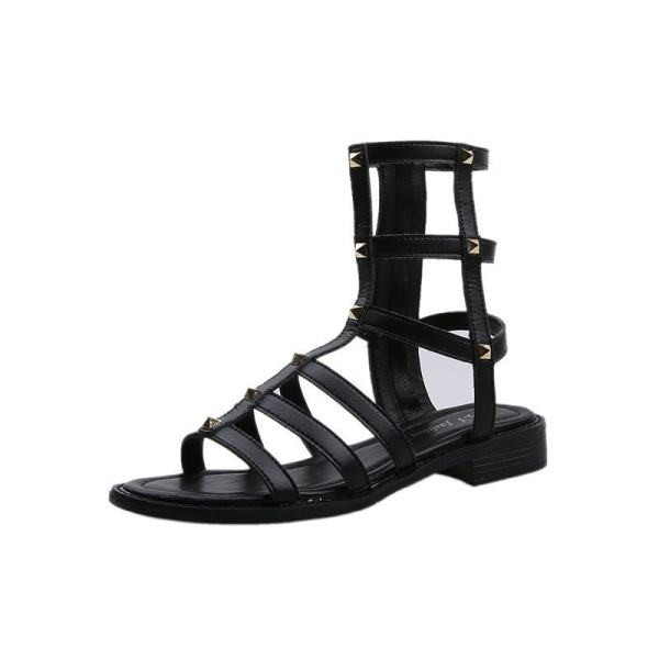 Model nou de sandale dama cu carouri metalice de culoare neagra