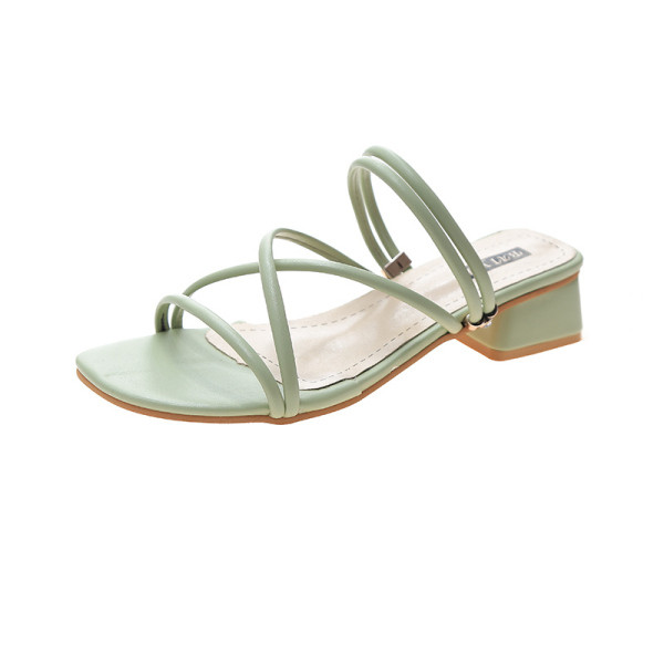 Ženske sandale od eko kože na nisku potpeticu