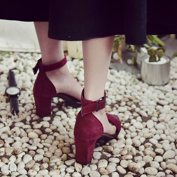 Sandale dama din piele intoarsa eco cu toc model uni