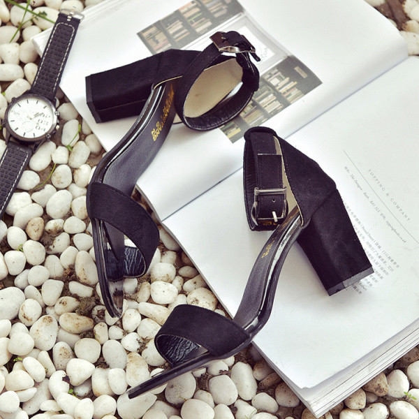 Sandale dama din piele intoarsa eco cu toc model uni