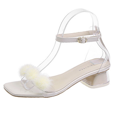 Šiuolaikinės moteriškos basutės su pūkais ir petnešėlėmis