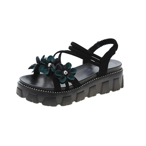 Ženske sandale sa remenčićima i 3D elementima