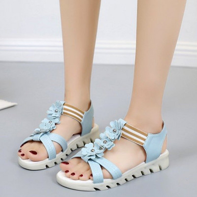 Ženske sandale s 3D cvjetnim elementom i ravnim potplatom