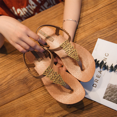 Moderne ženske sandale sa remenom