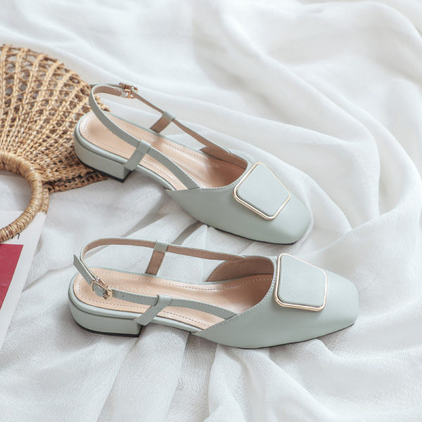 Novi model ženskih sandala od umjetne kože - tri boje