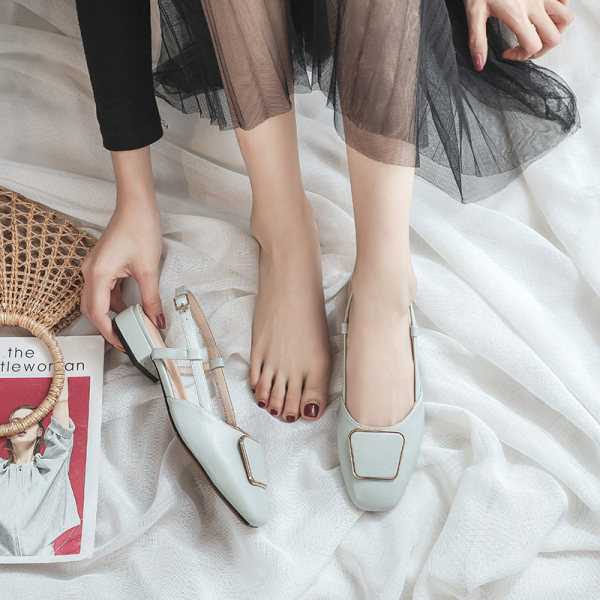 Novi model ženskih sandala od umjetne kože - tri boje