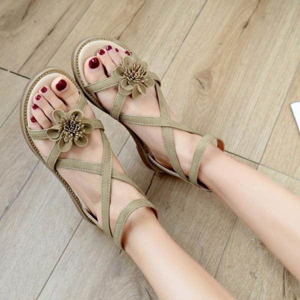 Sandale de dama cu decor floral si fermoar