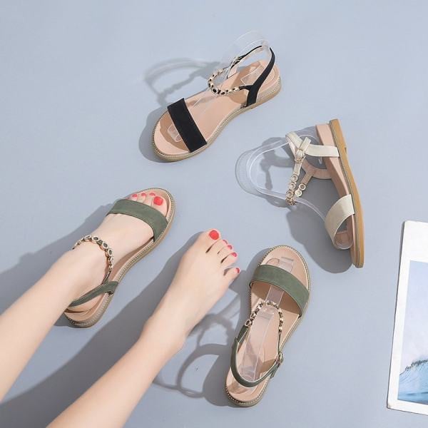 Sandale de dama actuale cu pietre si talpa plata