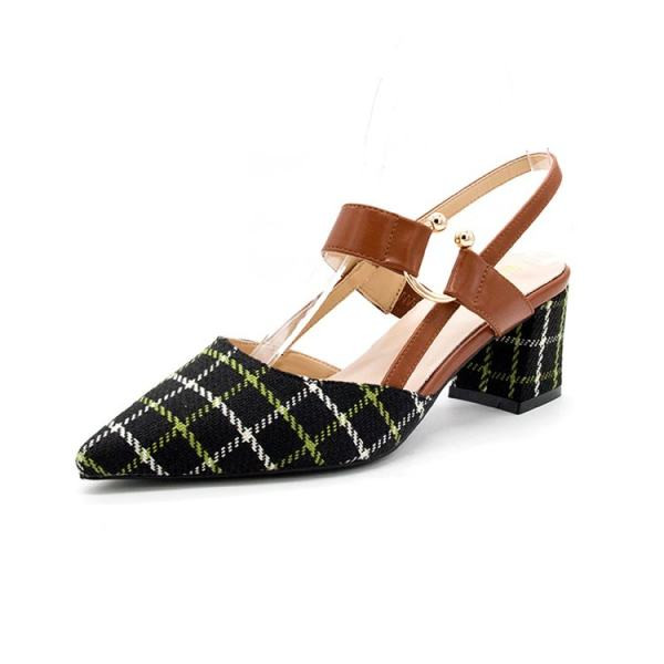 Moderne karirane sandale od tekstila i eko kože