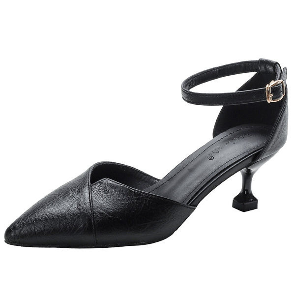 Naujas moteriškų smailių basučių modelis iš eko odos