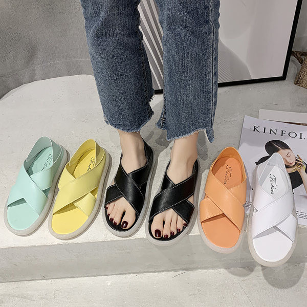 Sandale casual dama cu aplicatie