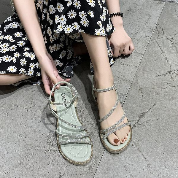 Ženske sandale sa kamenčićima i ravnim đonom u dvije boje