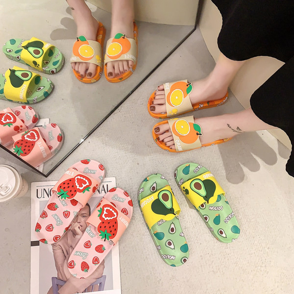 Ležerne ženske papuče sa 3D elementima