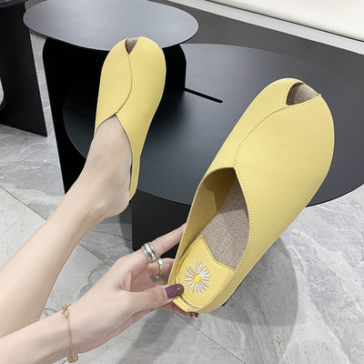 Moderne papuče od umjetne kože s vezom u više boja