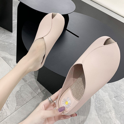 Moderne papuče od umjetne kože s vezom u više boja