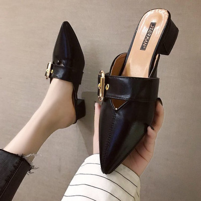 Ženske papuče od umjetne kože s kopčom