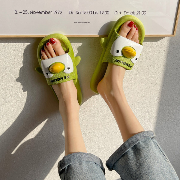 Casual ženske papuče sa 3D elementom - pogodne za kupaonicu